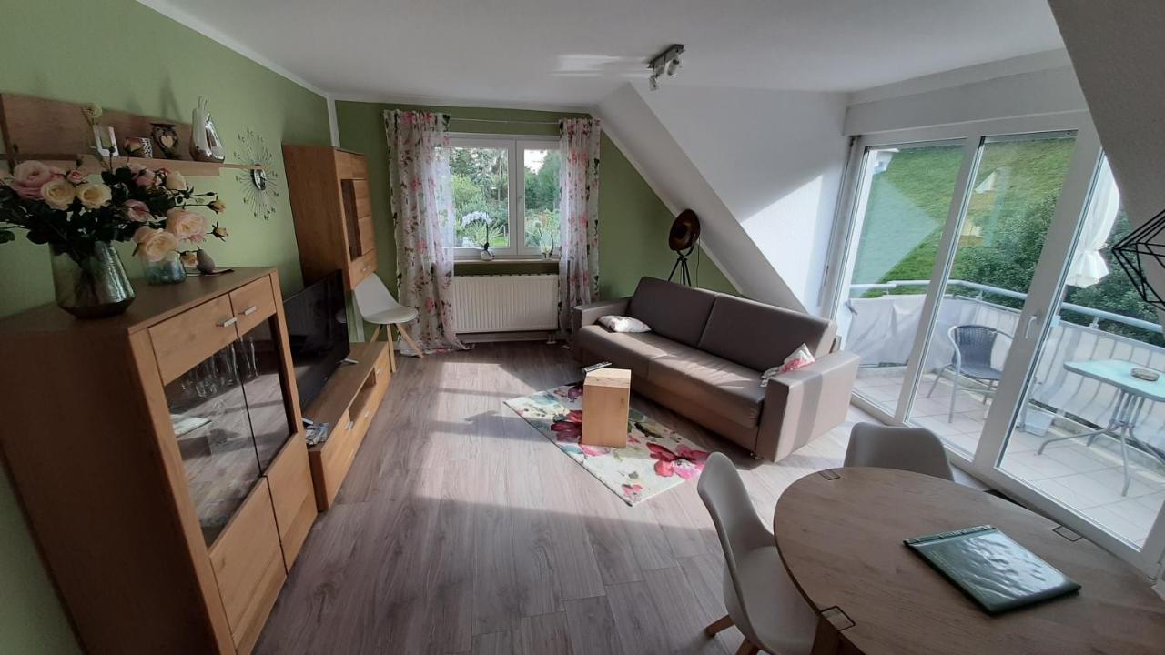 Apartmenthaus "Zum Birnbaum" Rosstal Exterior foto