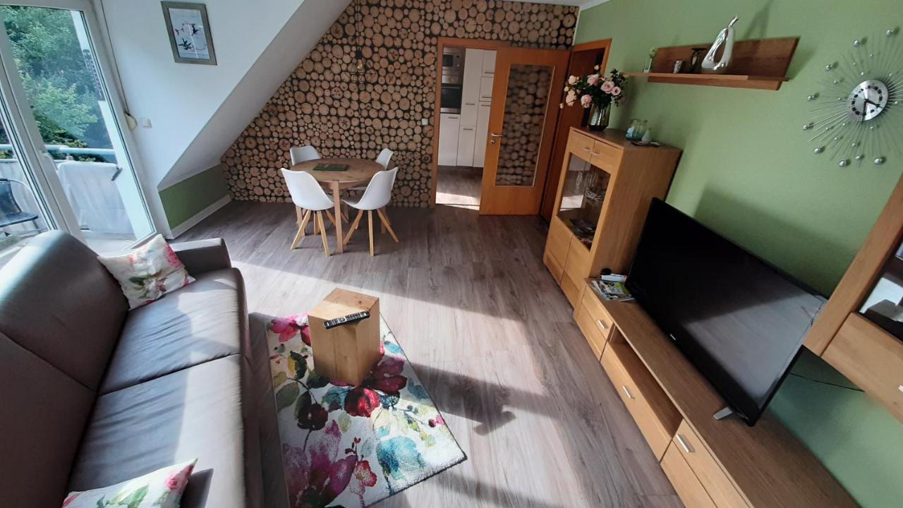 Apartmenthaus "Zum Birnbaum" Rosstal Exterior foto